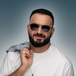 Аркадий Думикян