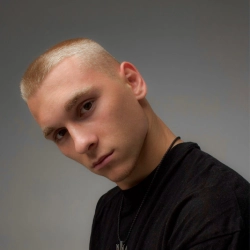 Исполнитель: BURLA