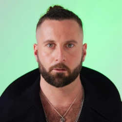 Исполнитель: Elderbrook