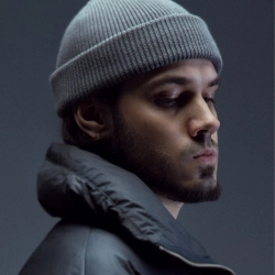 Исполнитель: Mnogoznaal