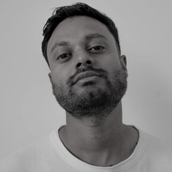 Исполнитель: Sandro Silva