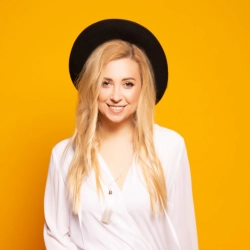 Тоня Матвієнко