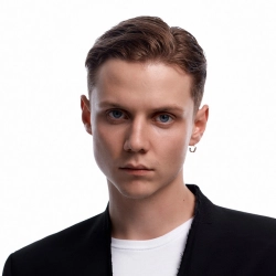 Исполнитель: Ваня Дмитриенко